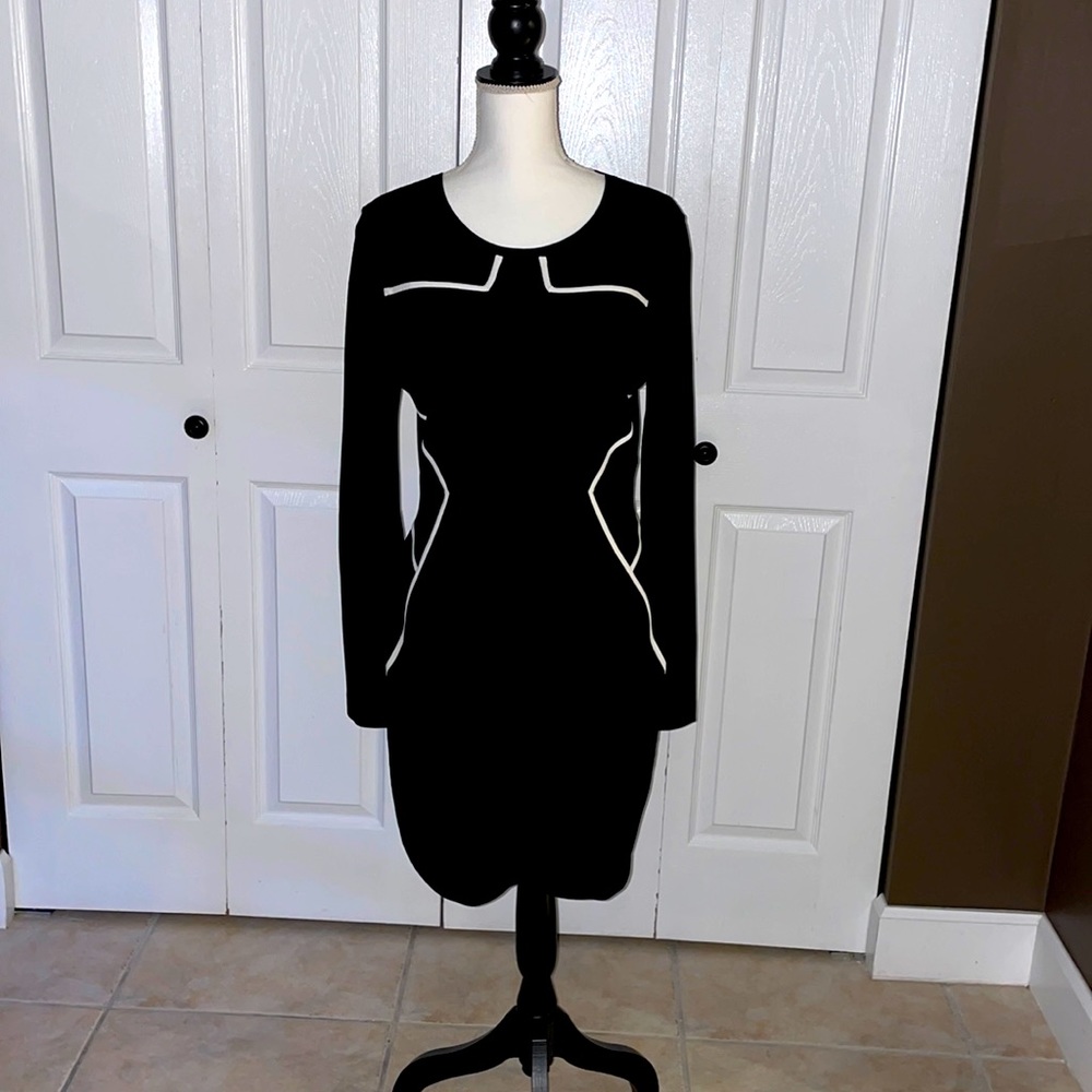 Diane Von Furstenberg dress🖤